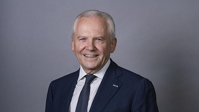Portraitfoto von Herrn Prof. Dr. Rüdiger Grube, Vorsitzender des Aufsichtsrats.