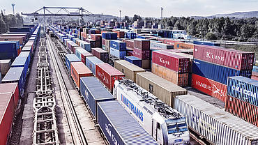 HHLA erzielt Betriebsergebnis (EBIT) von 157 Mio. Euro