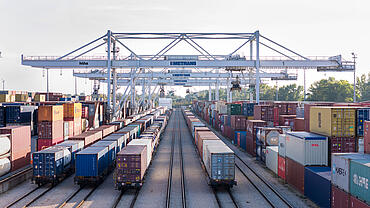 HHLA shows growth in a difficult market environment