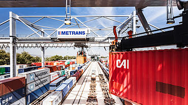 HHLA profitiert von starkem Zuwachs der Containertransporte auf der Schiene