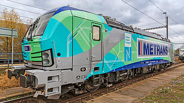 Metrans deploys more environmentally friendly Vectron locomotives