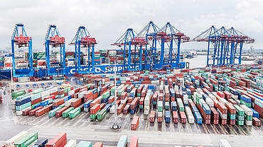 Tollerort wird bevorzugter Hub für COSCO-Verkehre